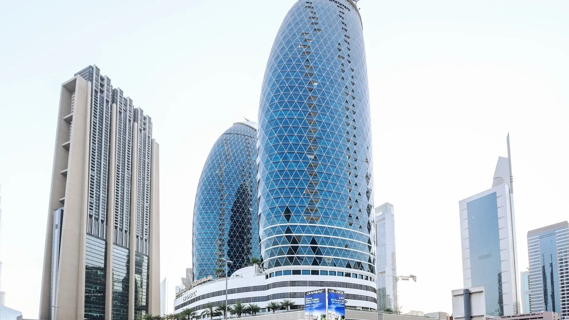 One Perfect Stay - Park Tower 迪拜 公寓